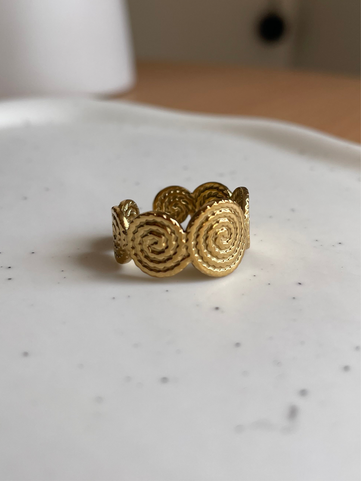 Gyra Ring
