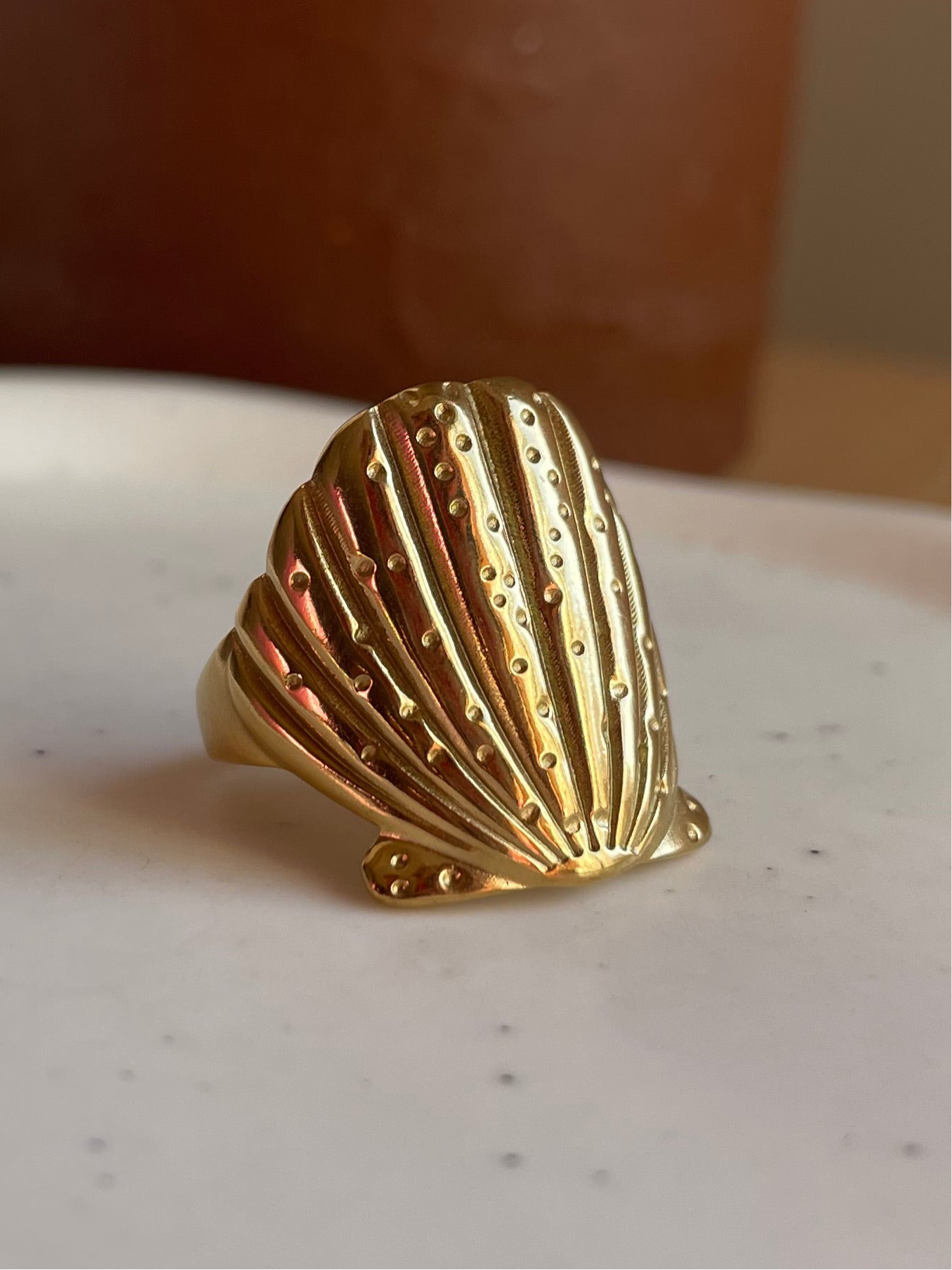 Chunky Shell Ring