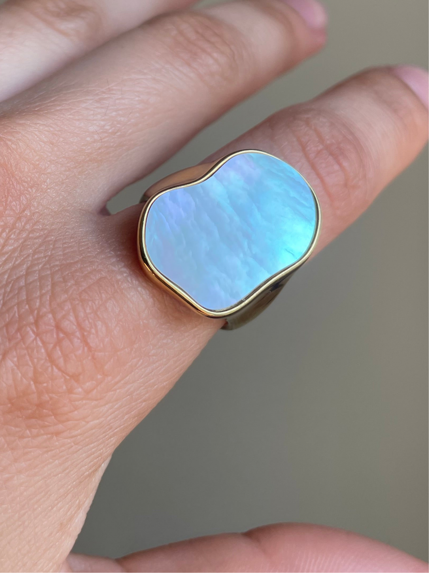 Dreamy Chunky Ring
