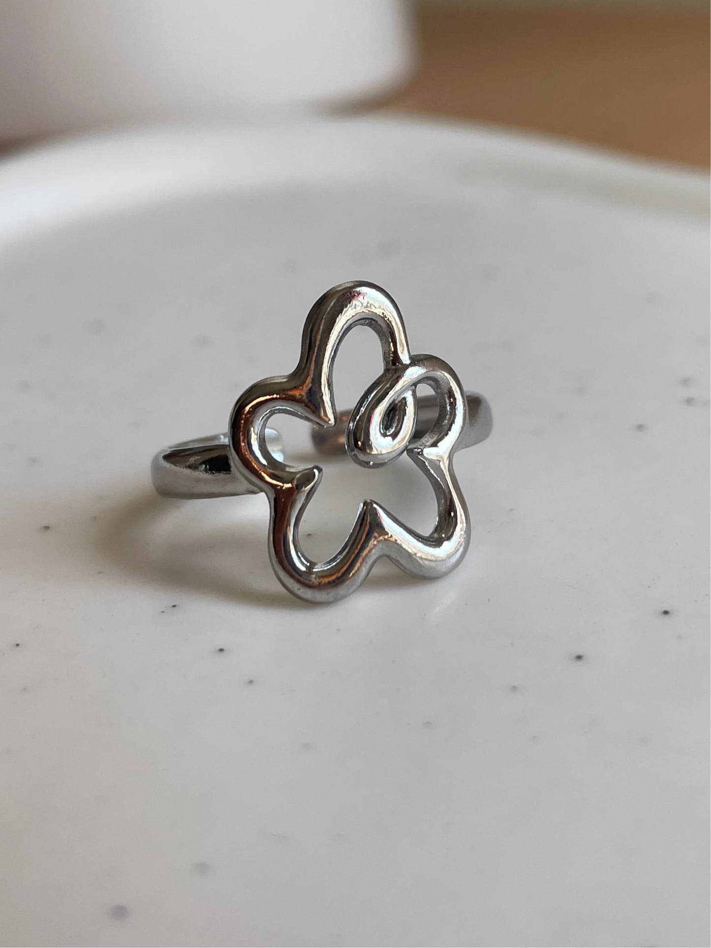 Cartoon Flower Ring