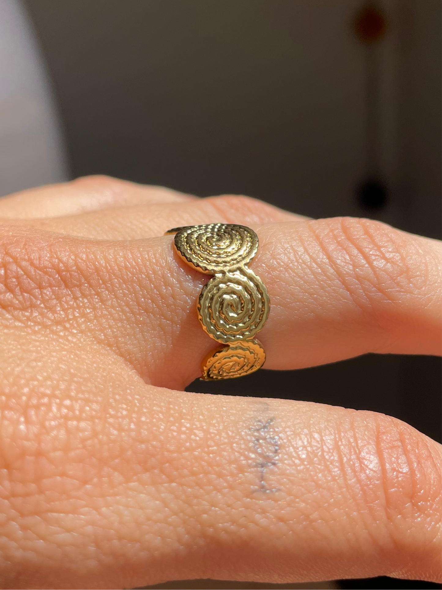 Gyra Ring