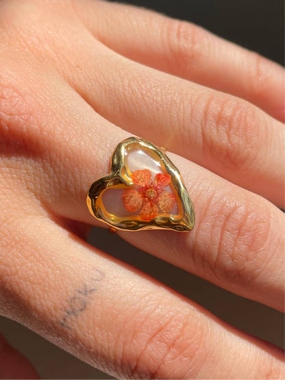Fleur de Coeur Ring