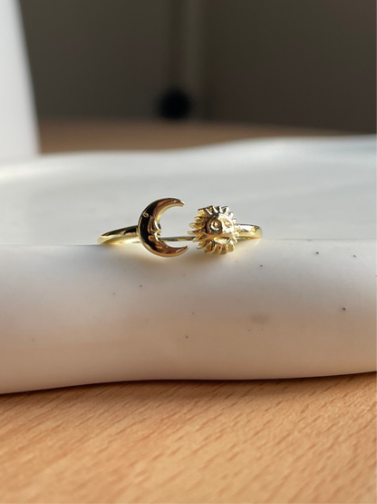 Sun & Moon Ring